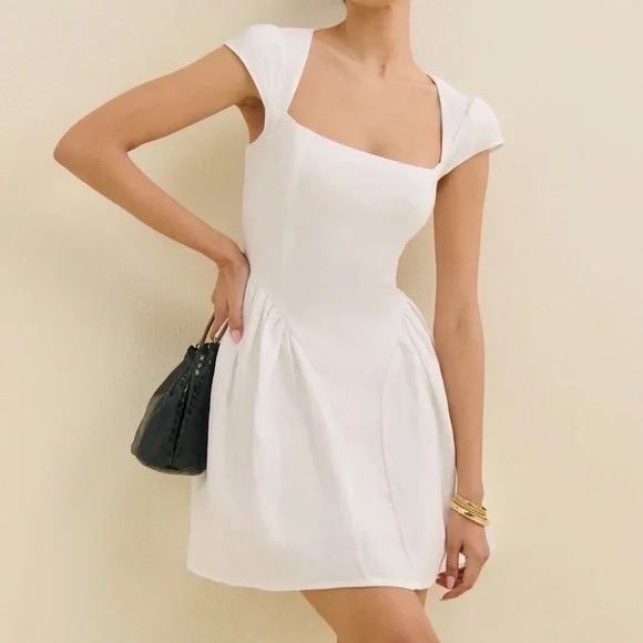 Reformation Dresses & Skirts - Reformation White Square Neck Cap Sleeve Mini Dress